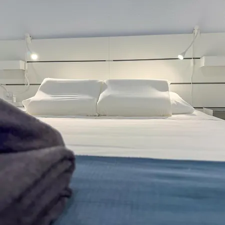 Acapulco Apartment *